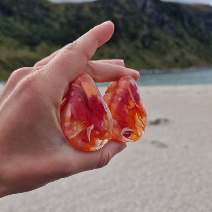 Peach plugs